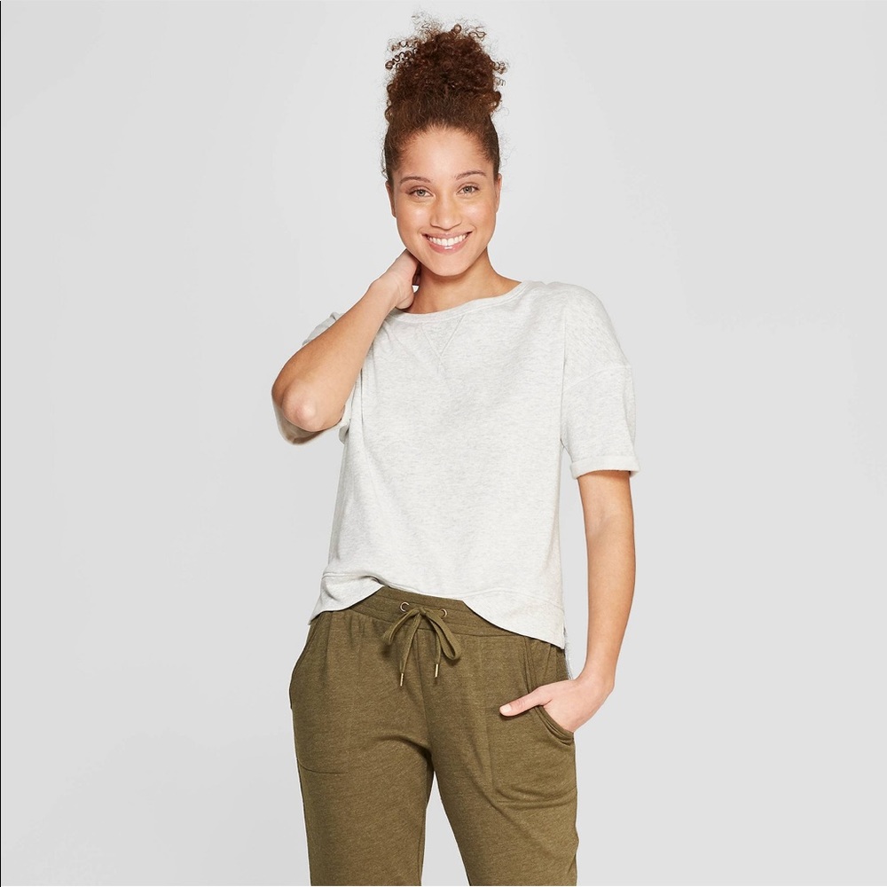 🌿Women’s grey lounge fleece t-shirt